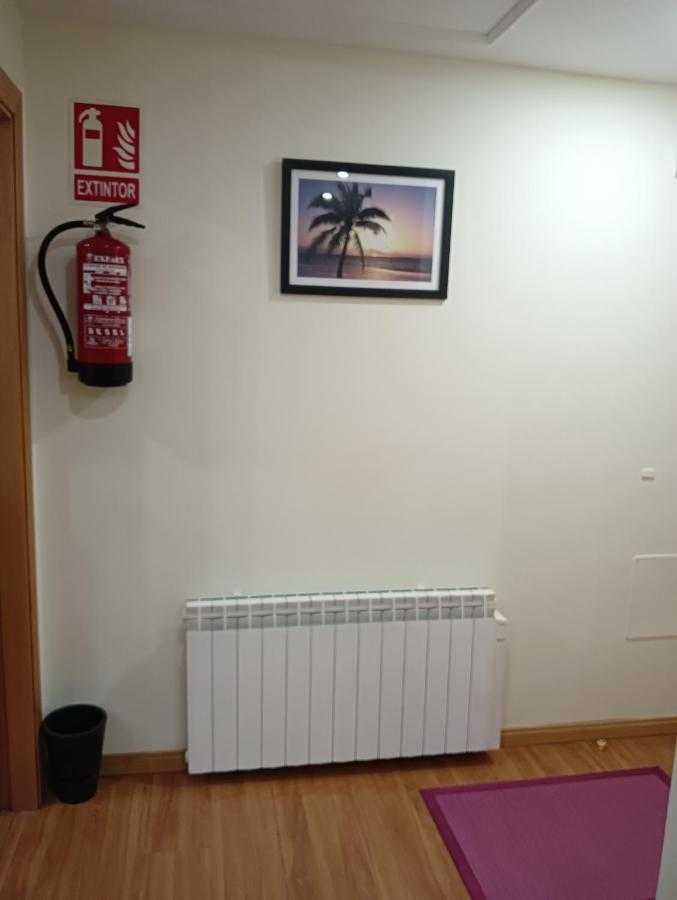 Apartamentos Chevere Rojo-Huca Oviedo Zewnętrze zdjęcie