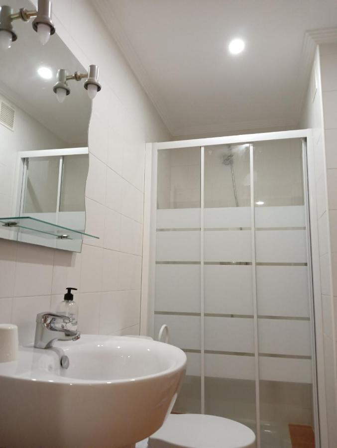 Apartamentos Chevere Rojo-Huca Oviedo Zewnętrze zdjęcie