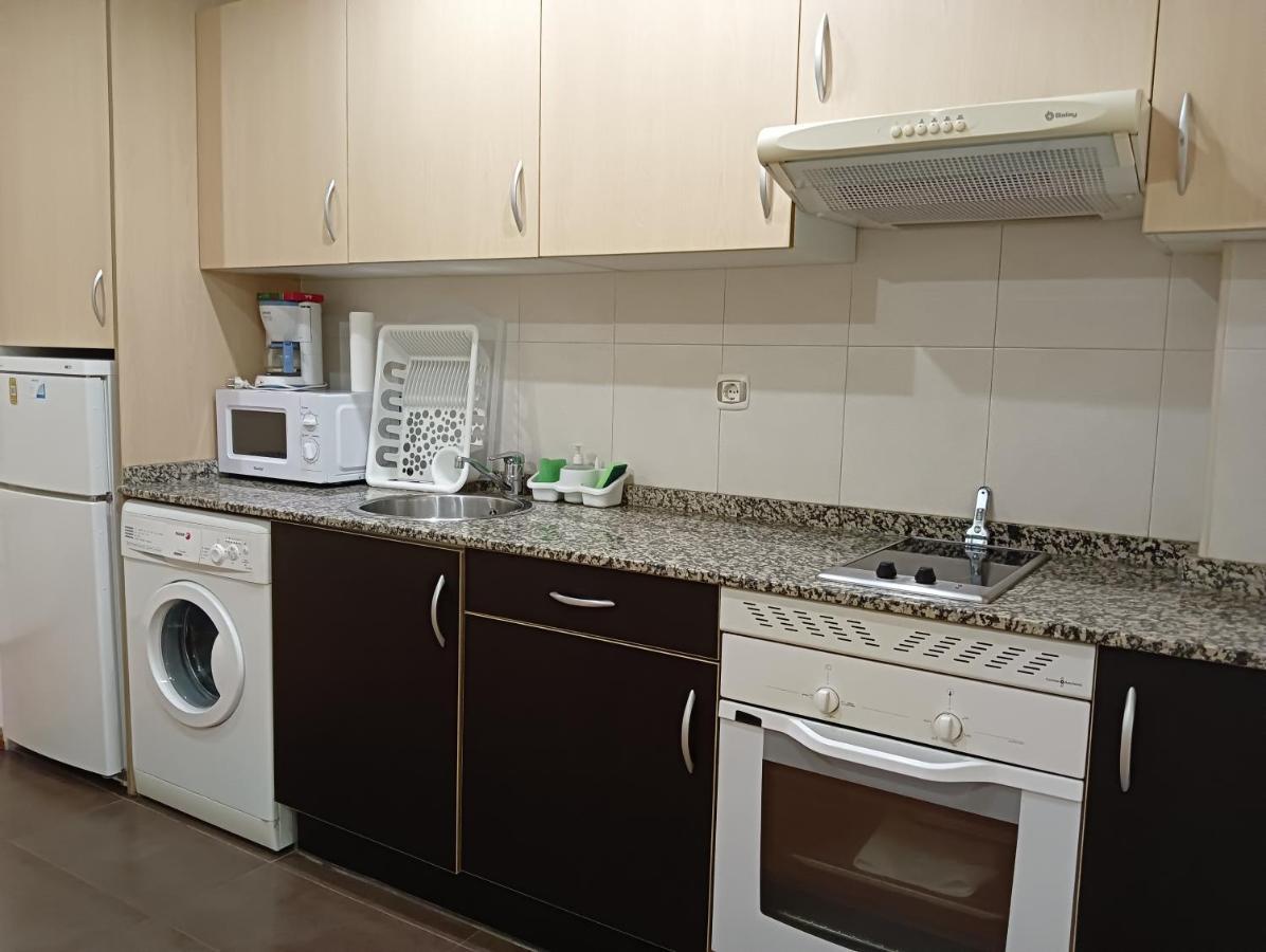 Apartamentos Chevere Rojo-Huca Oviedo Zewnętrze zdjęcie