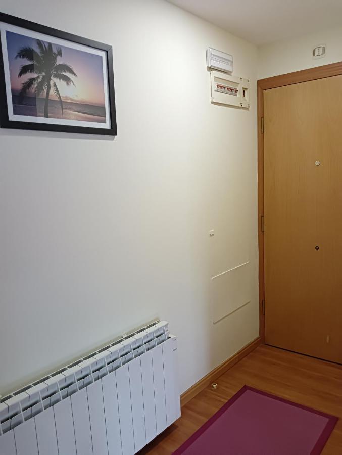 Apartamentos Chevere Rojo-Huca Oviedo Zewnętrze zdjęcie